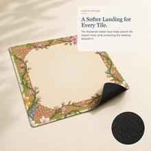 Blossom Lattice American Mah Jongg mat — cushioned rubber base