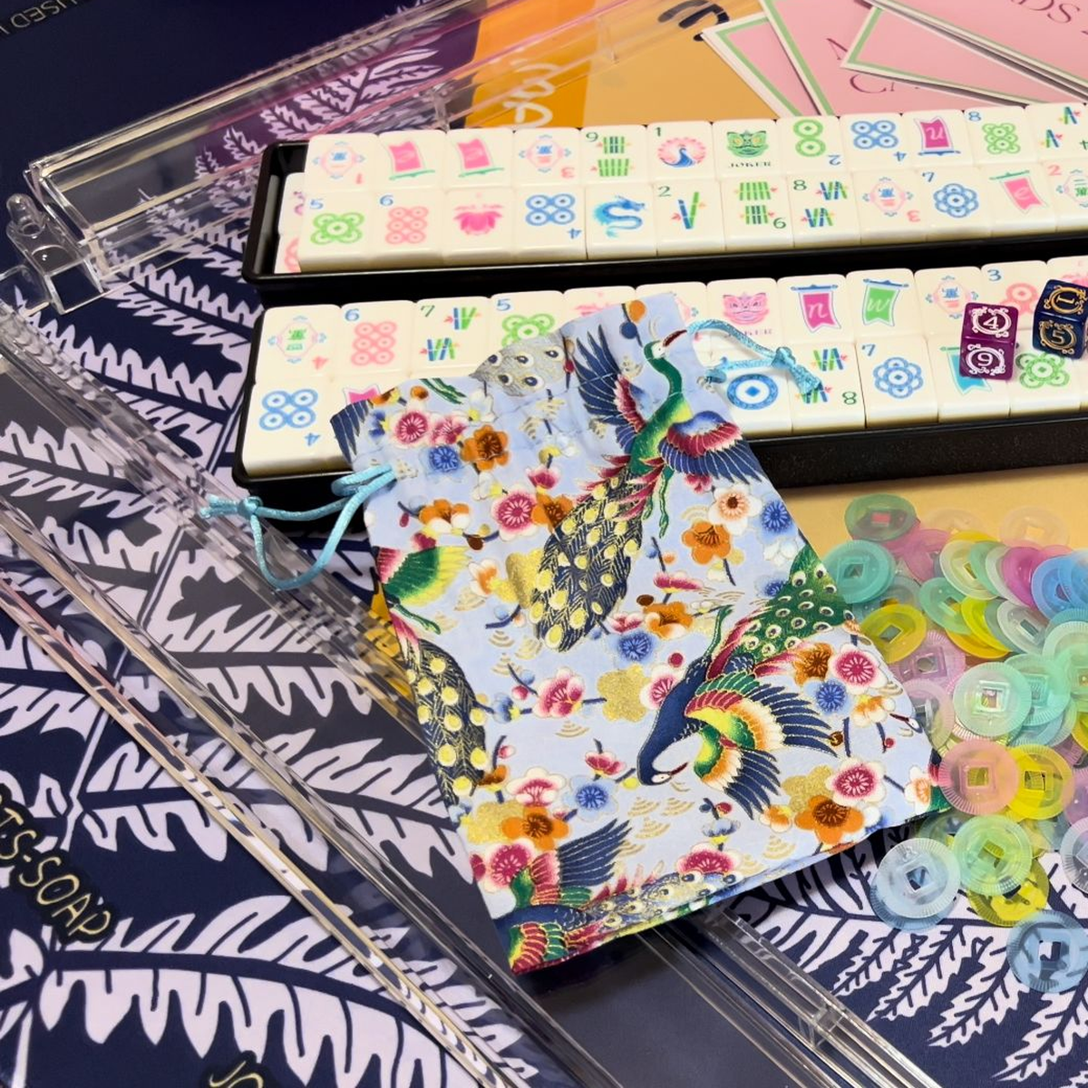 Floral accessory storage pouch shown with real PANDATIME tiles and scoring chips